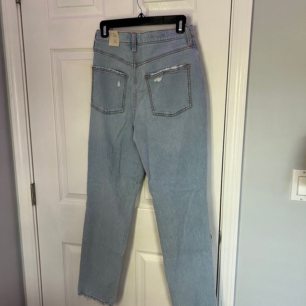 Universal Thread Light Blue Ripped Ankle Jeans - Picture 5 of 6